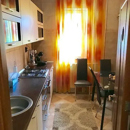 Apartament In Centrul Constantei Lägenhet